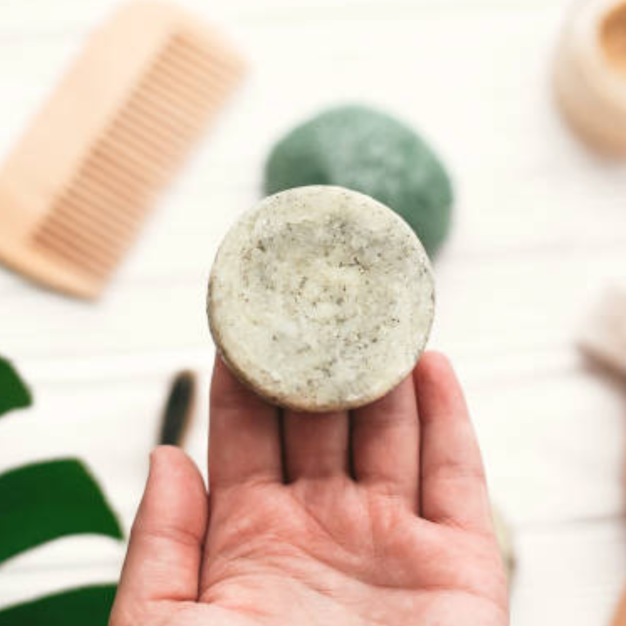 Champú Sólido Artesano Ortiga & Limón - Imagen 2